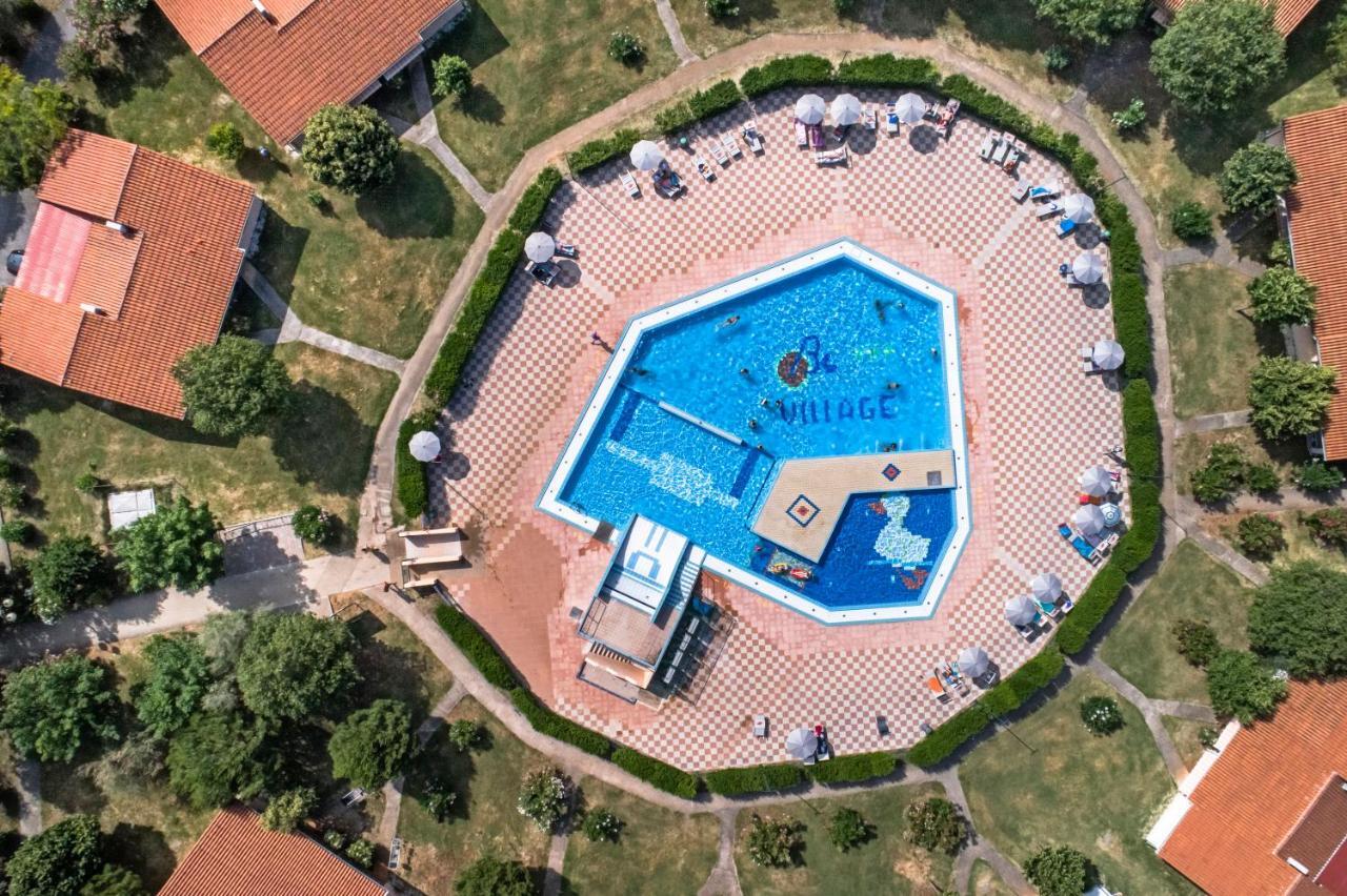 Centre Bi Village Prázdninový areál 4*